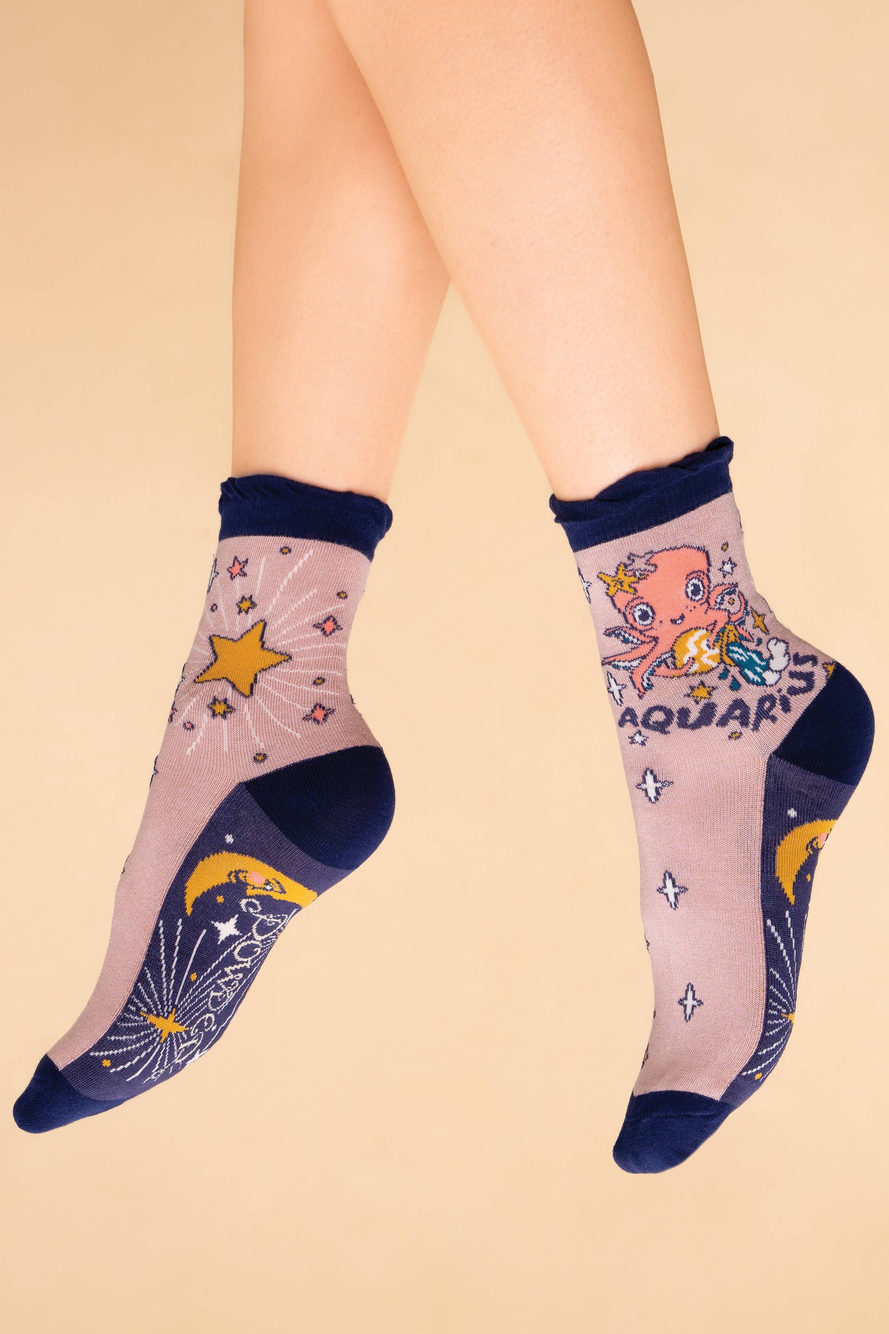 Zodiac Socks: Aquarius