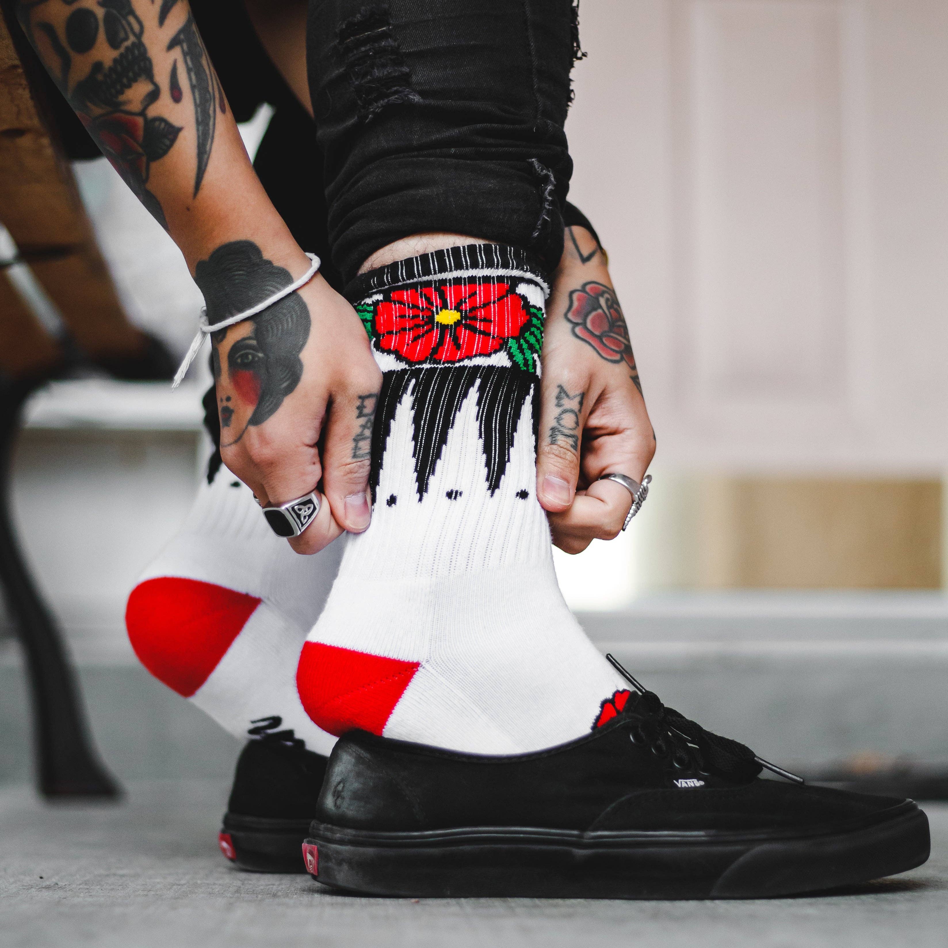 Geometric Flower White Socks